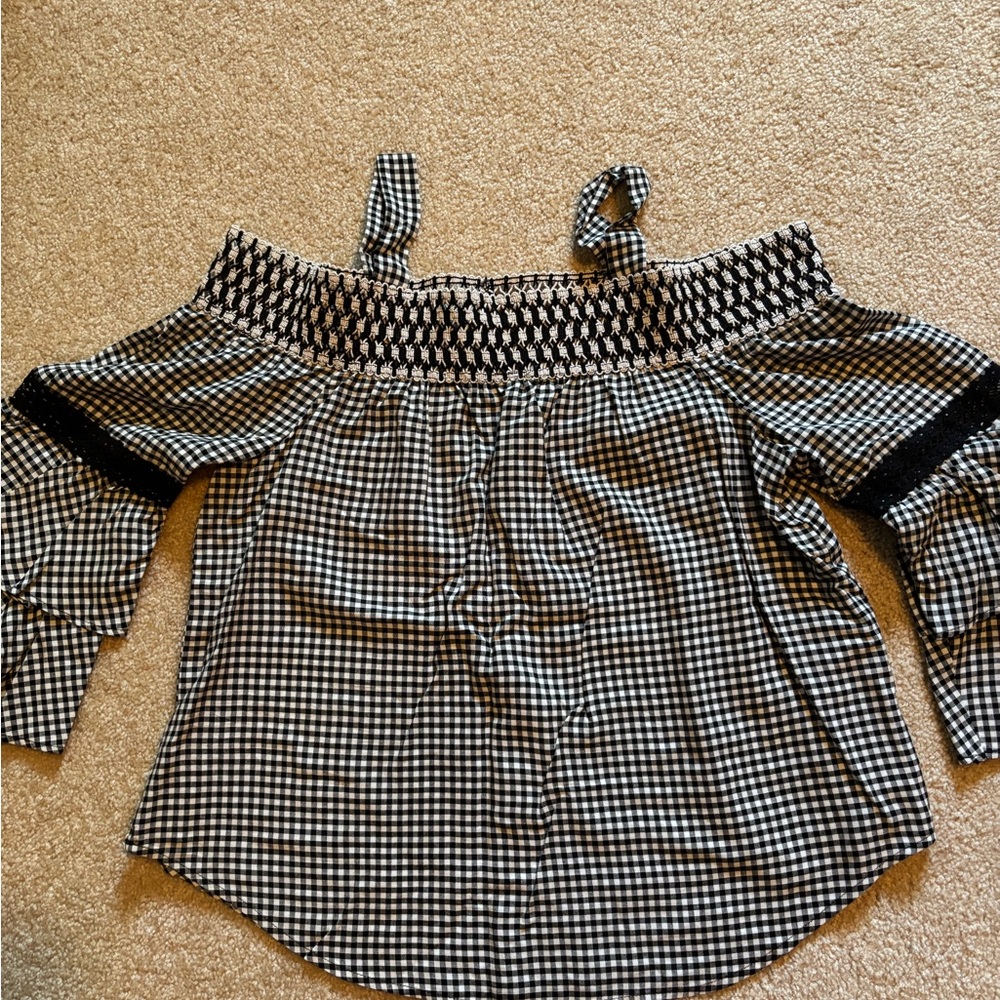 VENUS Black and White Smocked Off-Shoulder Blouse